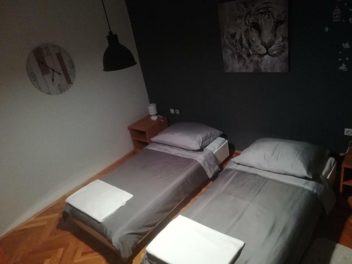 Apartmani Marin Vukovar Eksteriør billede
