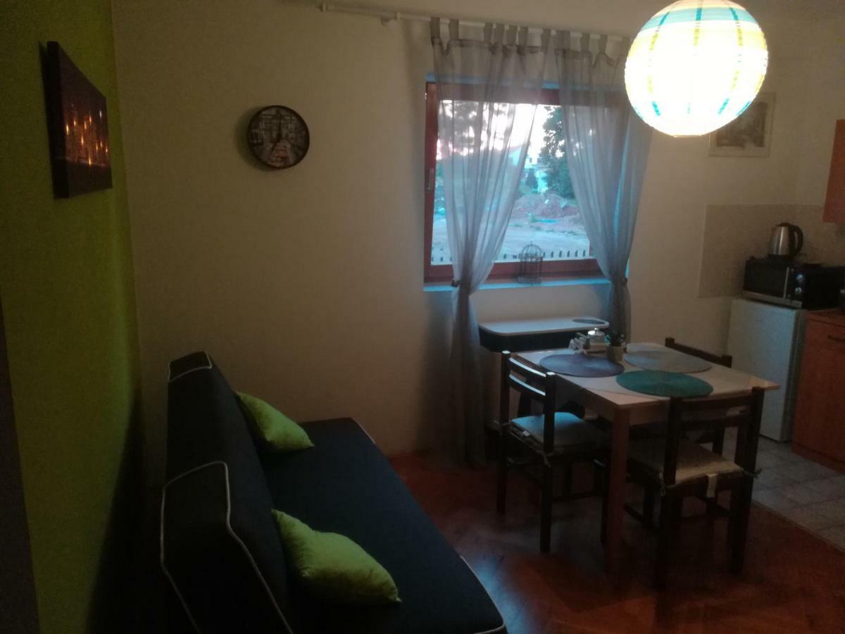 Apartmani Marin Vukovar Eksteriør billede