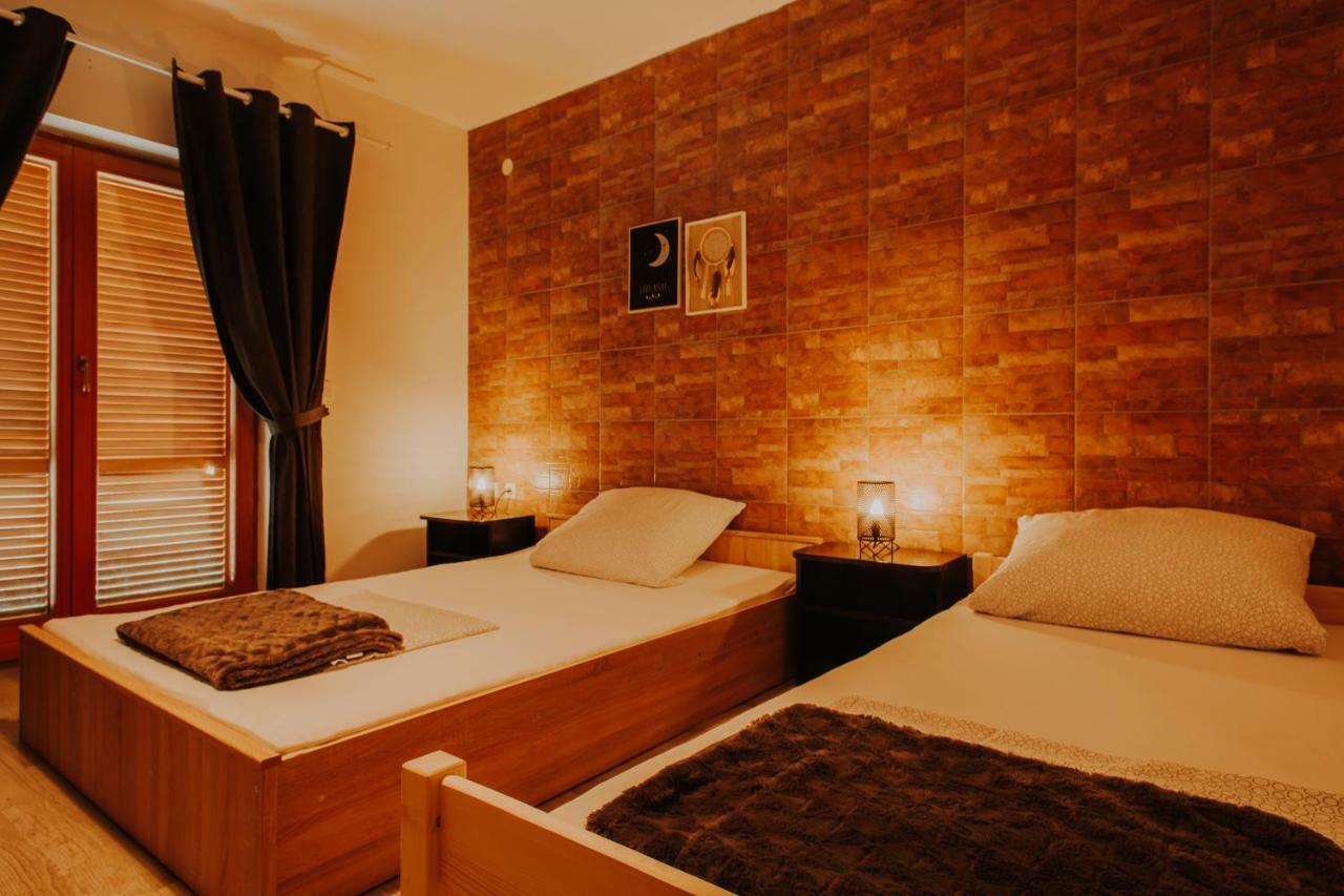 Apartmani Marin Vukovar Eksteriør billede
